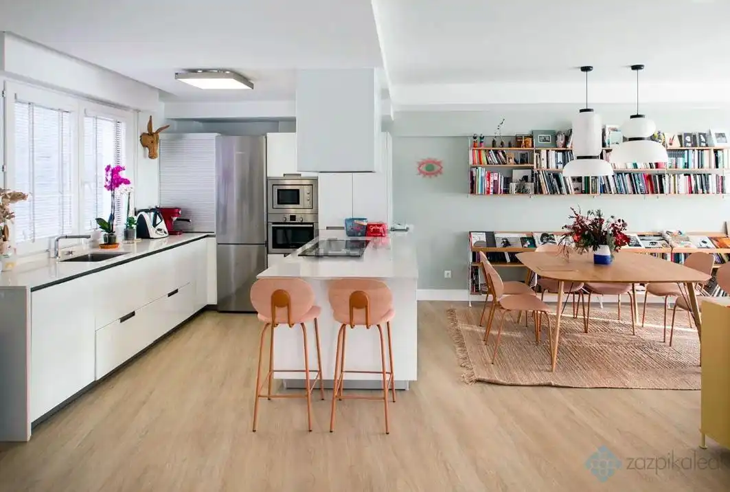 Detached house with terrace for sale in santillandi, imagen 4