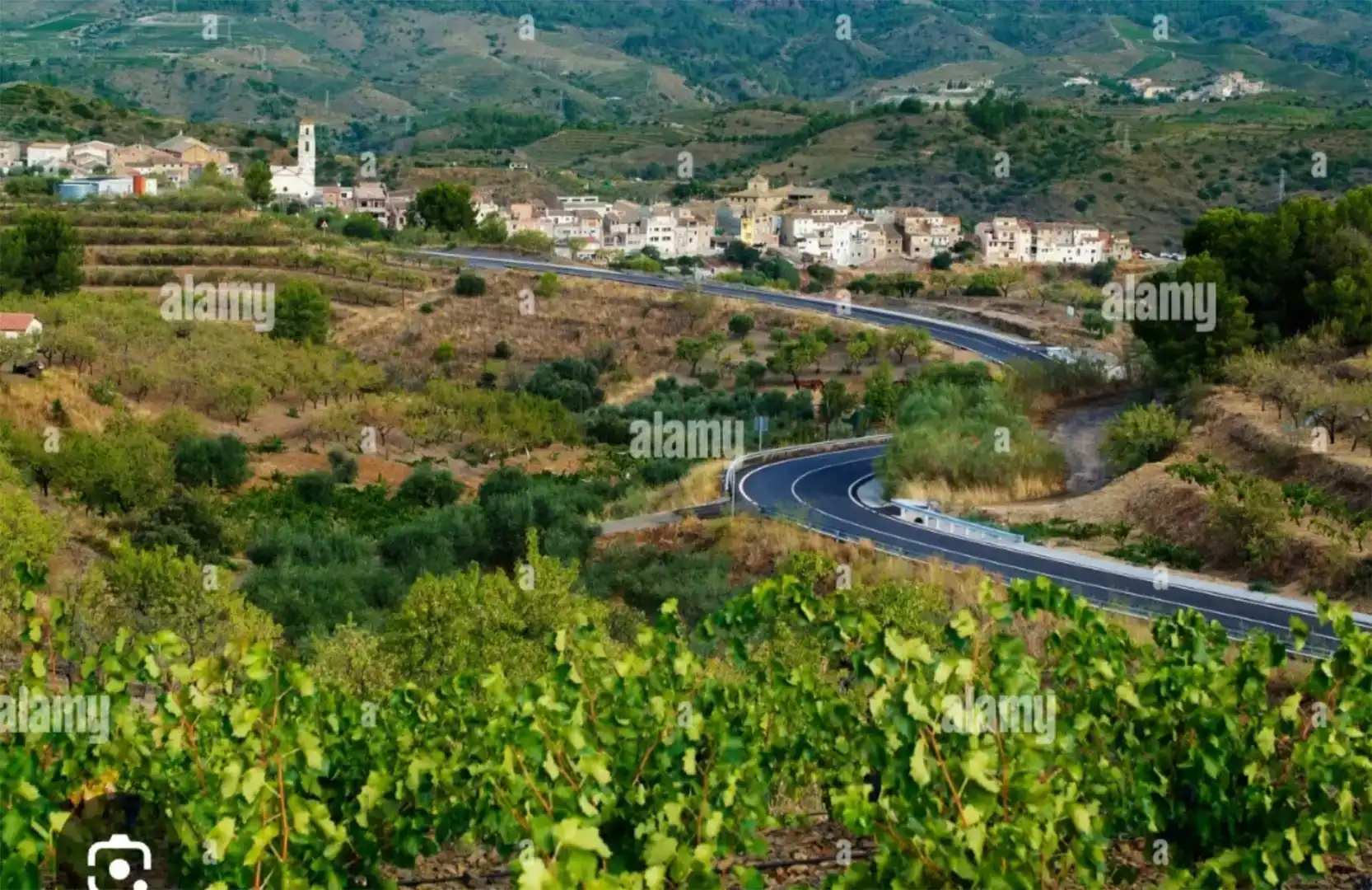Vista exterior de Apartament en venda en Bellmunt del Priorat amb Aire condicionat