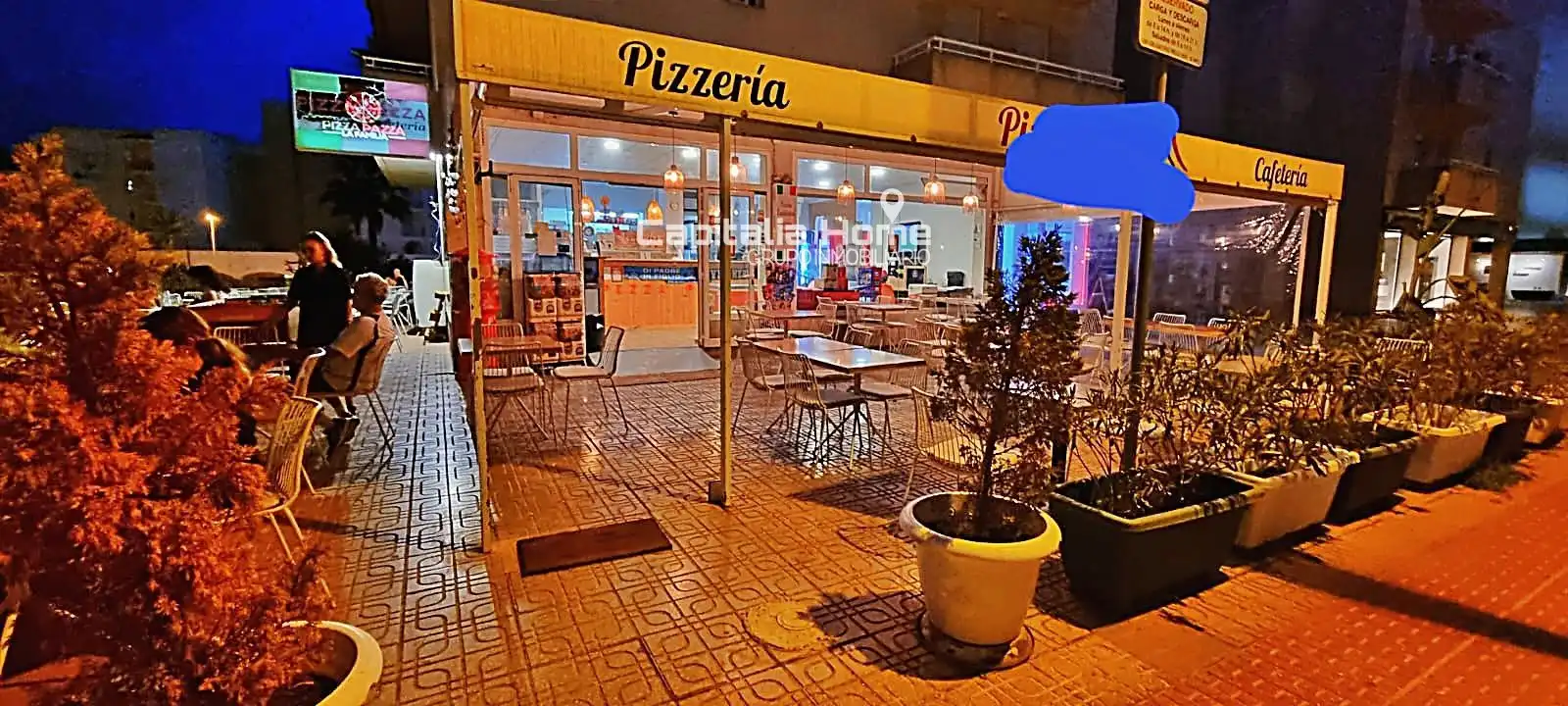 Local en traspaso en Santa Eulària des Riu con Aire acondicionado, Terraza y Amueblado