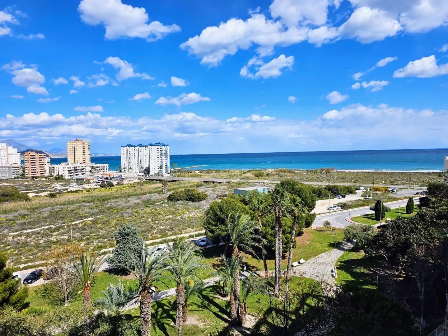 Flat with terrace for sale in Playa Muchavista, imagen 3