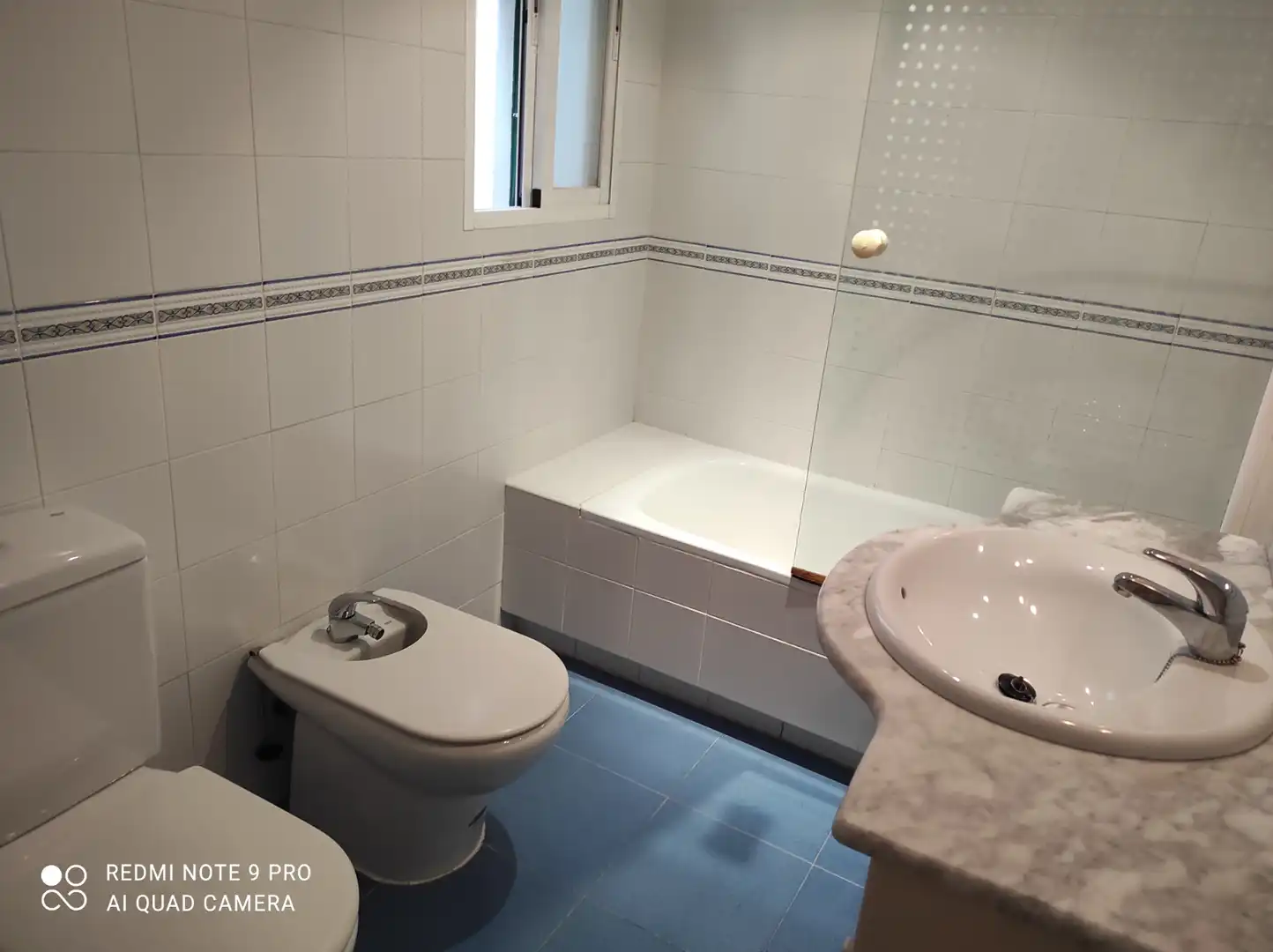 Baño de Piso de alquiler en Madrid con Calefacción, Parquet y Terraza