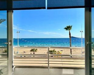 Vista exterior de Estudi de lloguer en Benidorm amb Aire condicionat