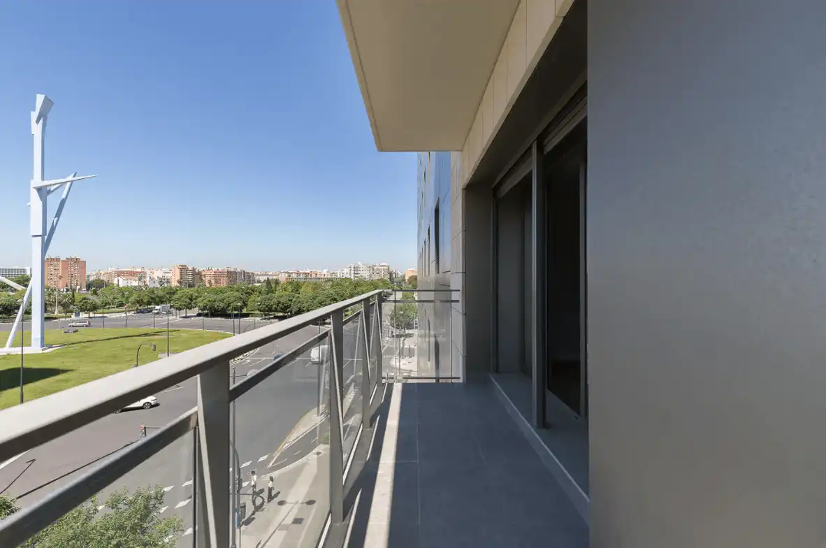 Terrasse von Wohnung zum Verkauf in Valencia mit Klimaanlage, Abstellraum und Schwimmbad