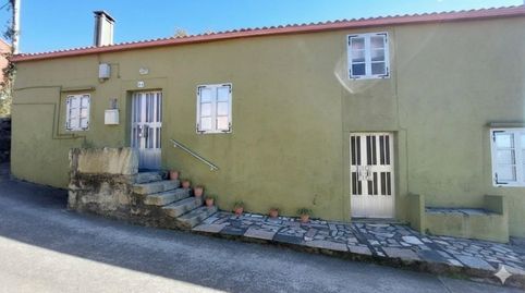 CASA PARA REFORMAR EN BOIRO A 500M DEL AYUNTAMIENTO CON TERRENO