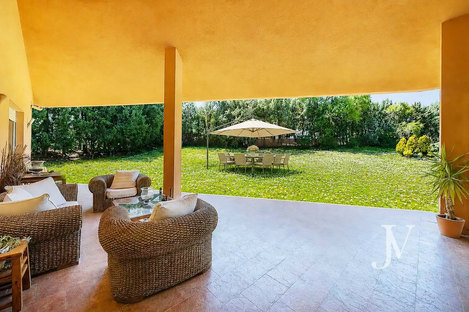 Terrassa de Casa o xalet en venda en Pozuelo de Alarcón amb Aire condicionat, Calefacció i Jardí privat