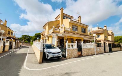 Exterior view of Single-family semi-detached for sale in Orihuela  with Air Conditioner, Terrace and Balcony