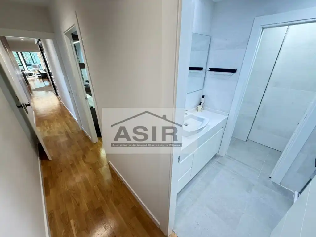 Bathroom of Flat for sale in Alzira