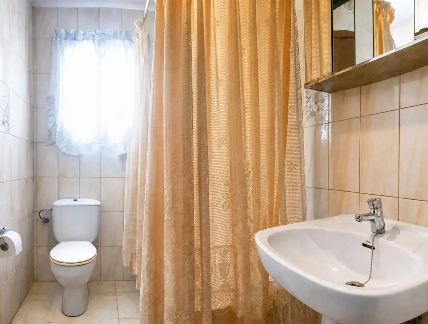 Bany de Casa o xalet en venda en Cetina