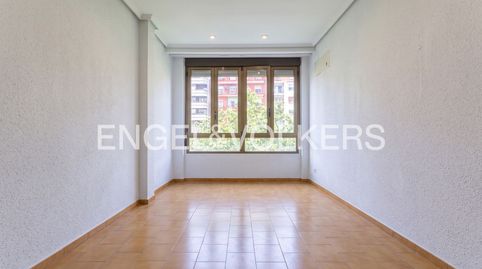 Foto 5 de Piso en venta en Gran Via Ramon y Cajal, La Roqueta, Valencia Capital