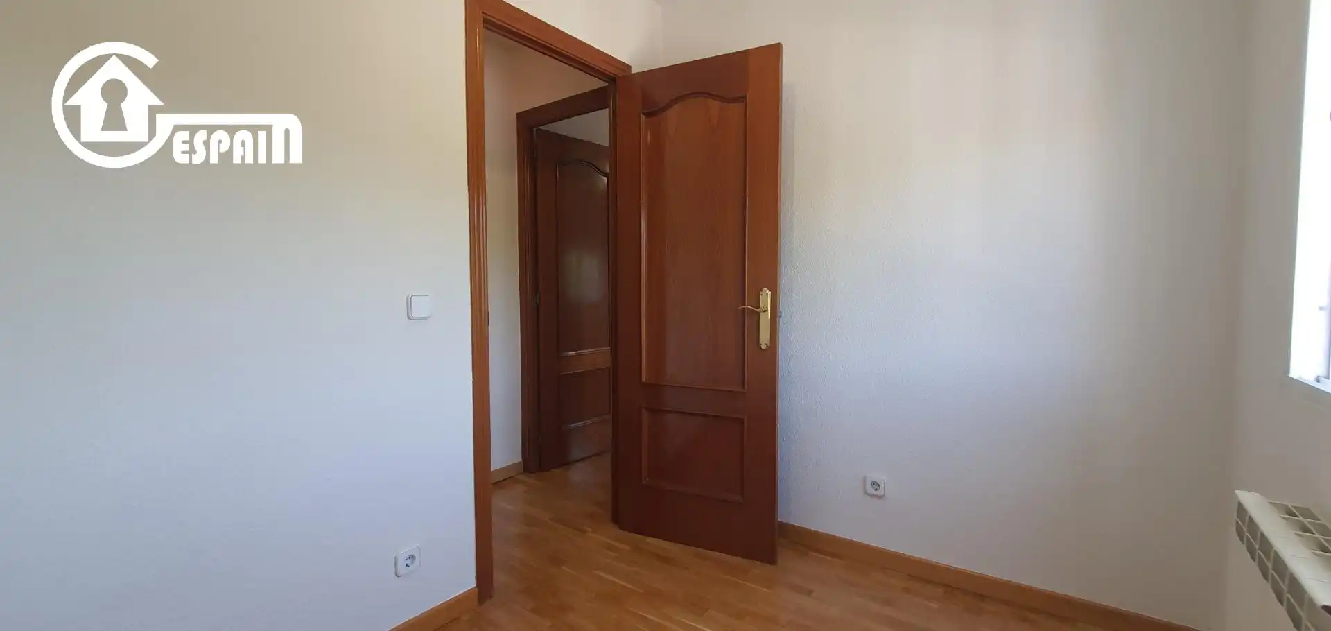 Habitación de Piso en venta en Madrid con Calefacción y Parquet