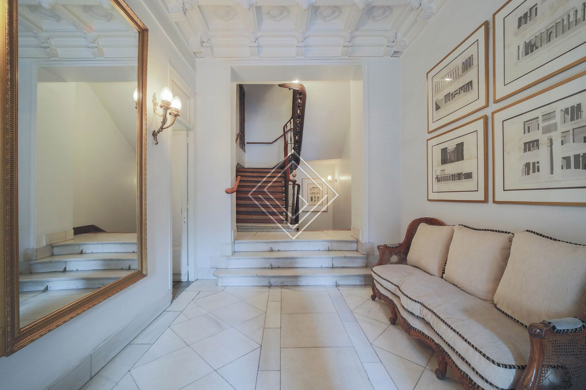 Attic for sale in  Madrid Capital  with Storage room