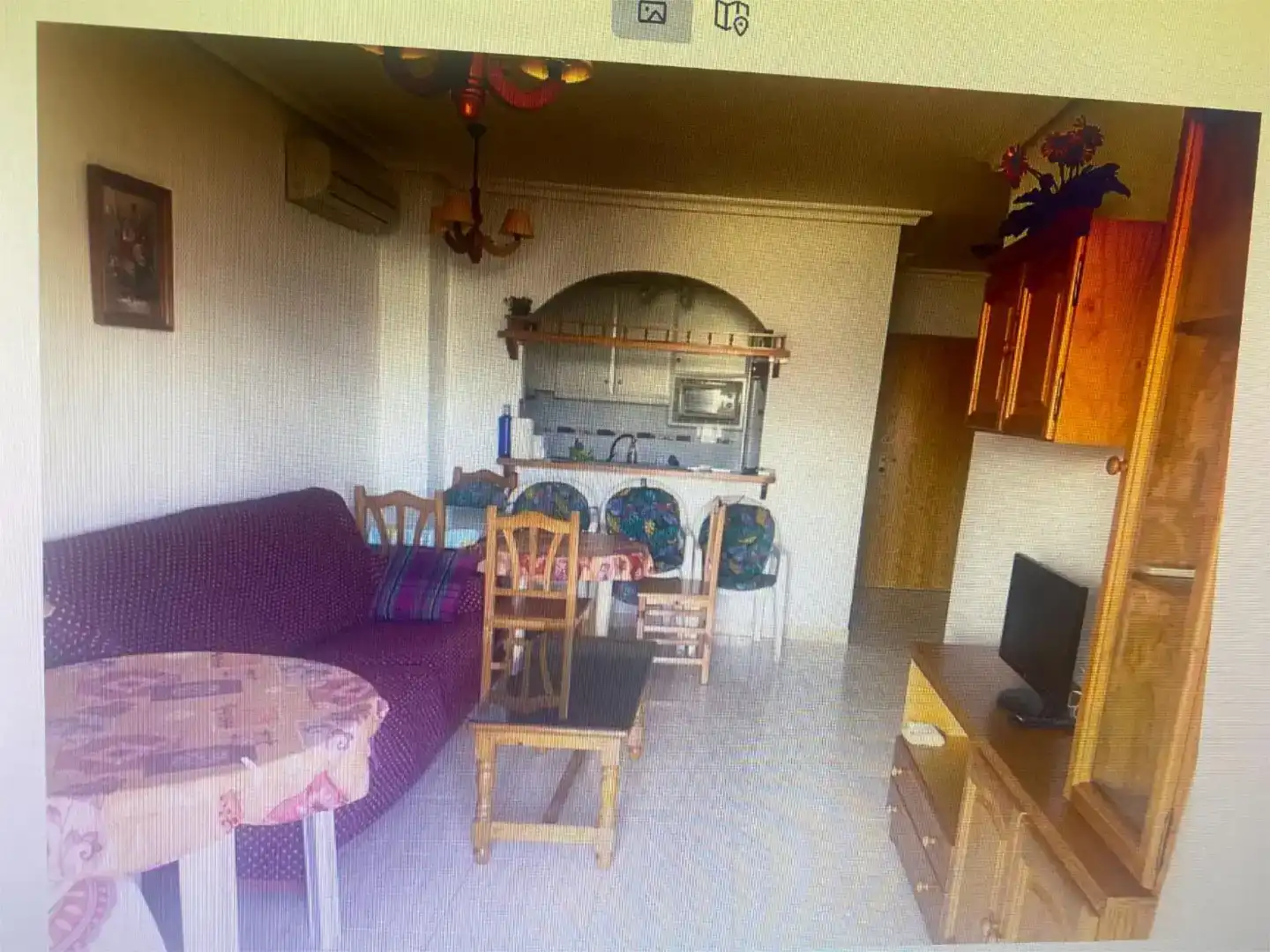 Wohnzimmer von Wohnung zur Miete in Torrevieja mit Klimaanlage, Privatgarten und Schwimmbad