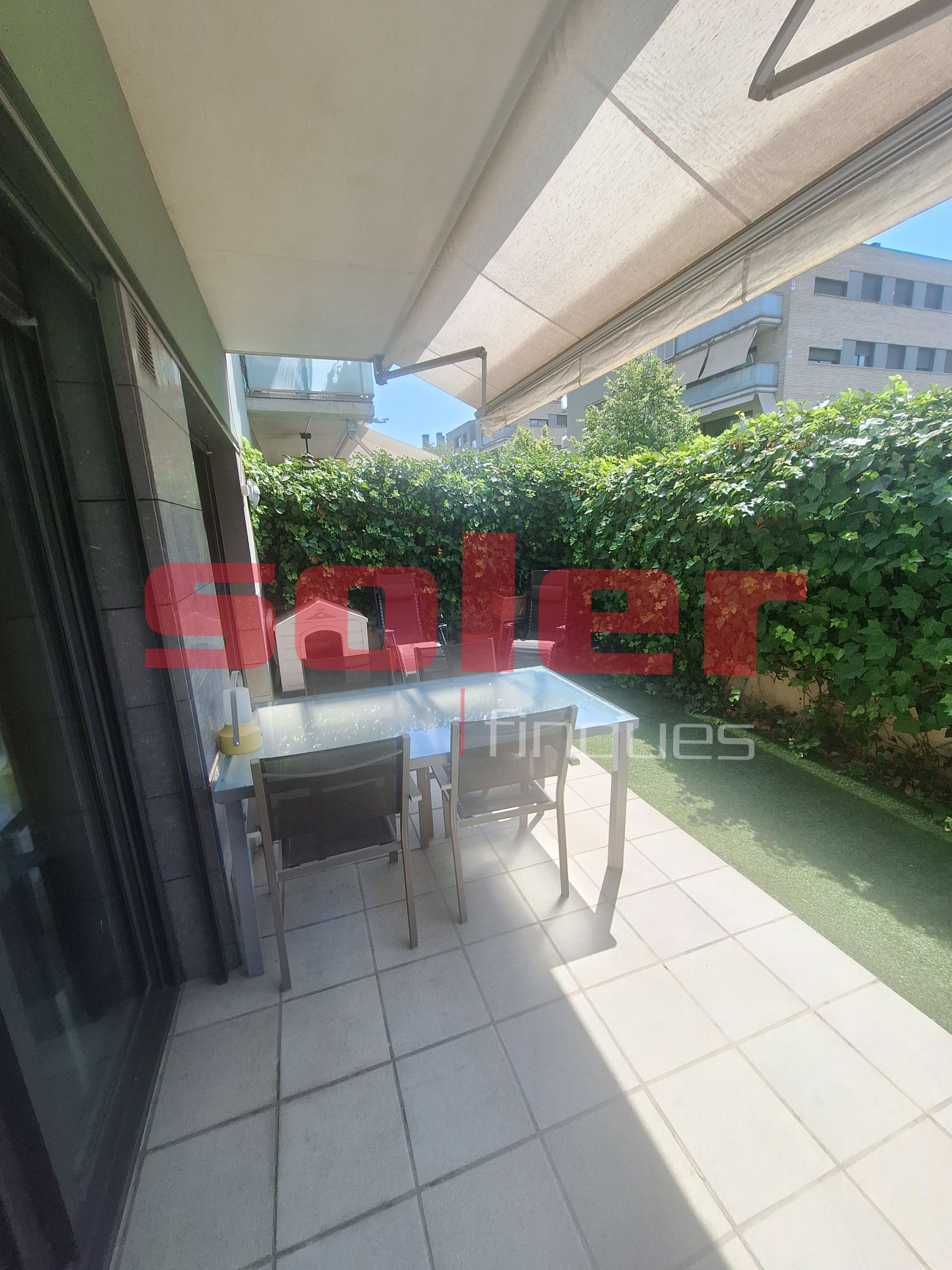 Garden of Flat for sale in Sant Cugat del Vallès  with Air Conditioner, Heating and Storage room