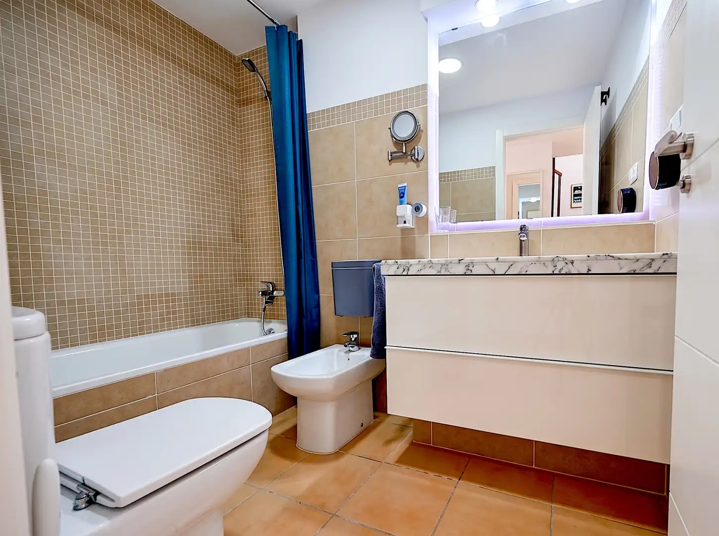Baño de Casa adosada en venta en Benalmádena con Aire acondicionado, Terraza y Trastero