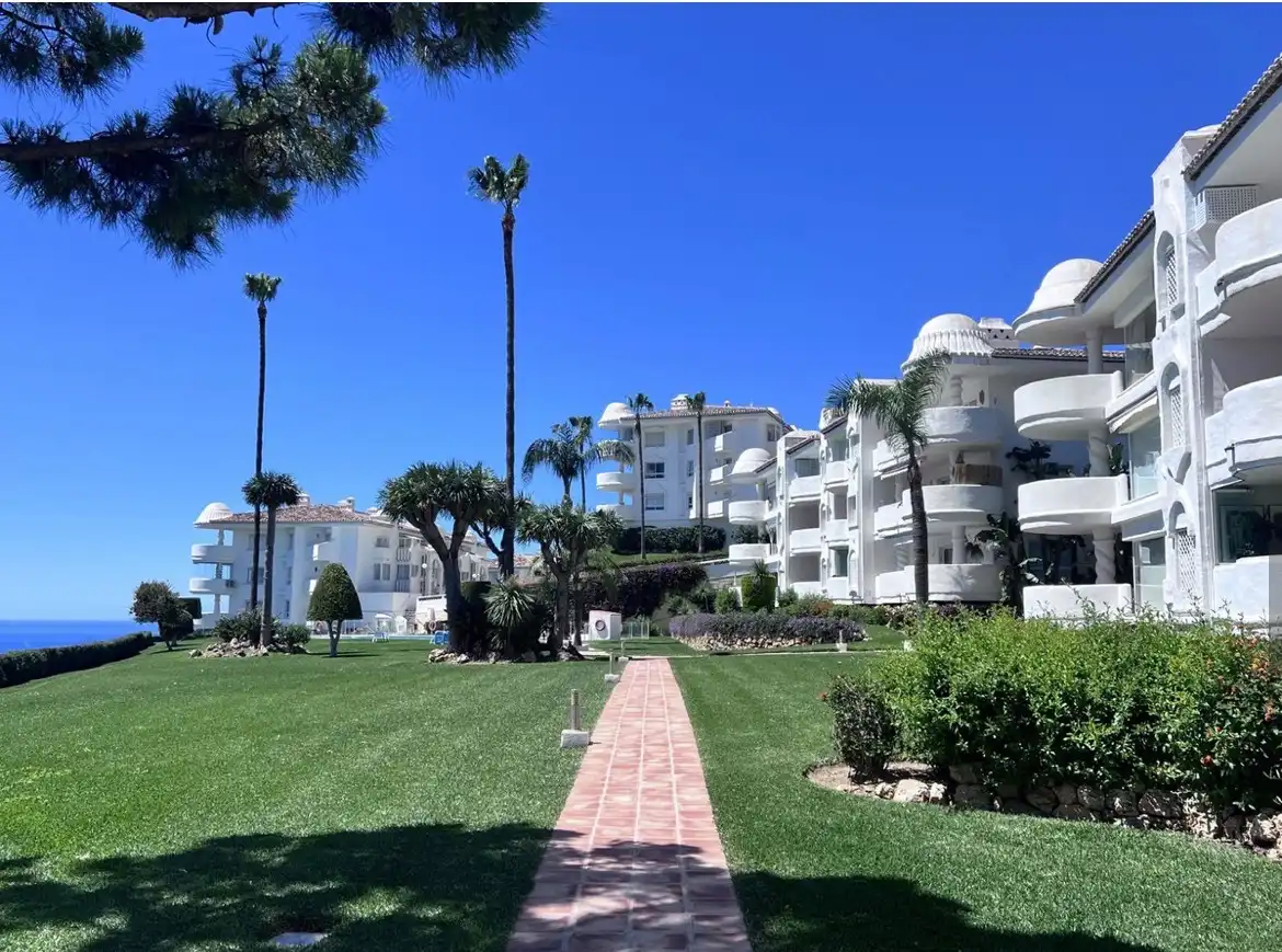 Piso con piscina en venta en Calahonda, imagen 16