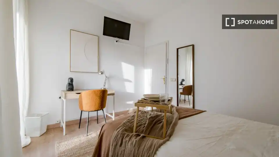 Habitación de Piso de alquiler en Madrid con Aire acondicionado, Calefacción y Amueblado