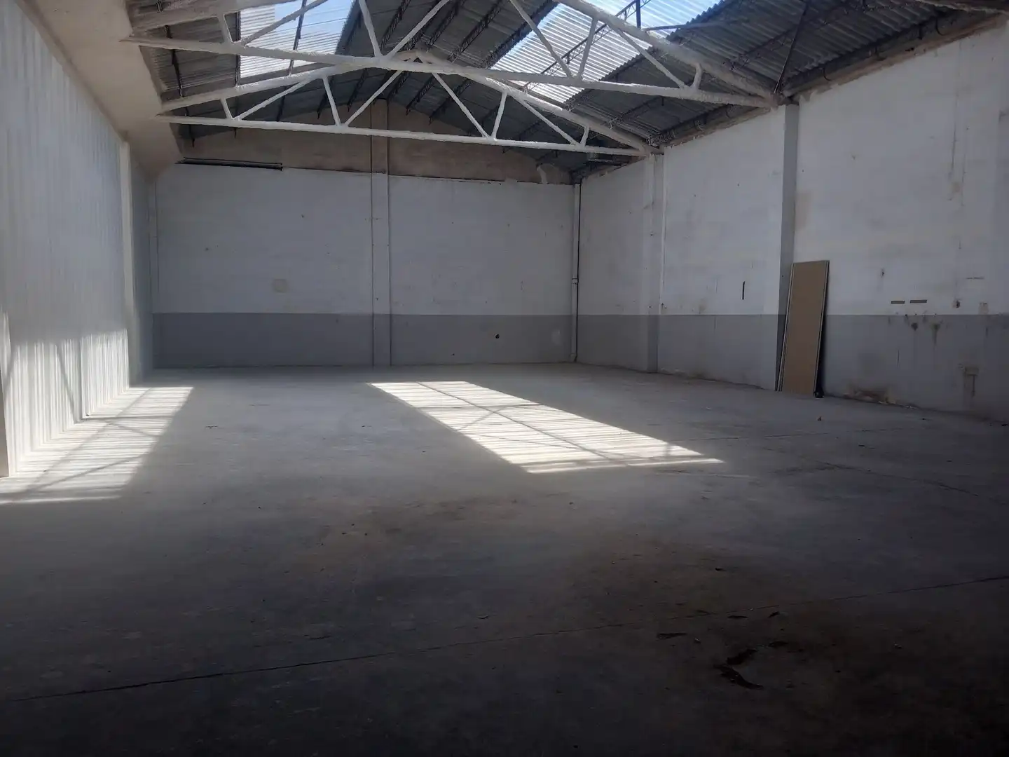 Fabrikhallen zur Miete in L'Hospitalet de Llobregat