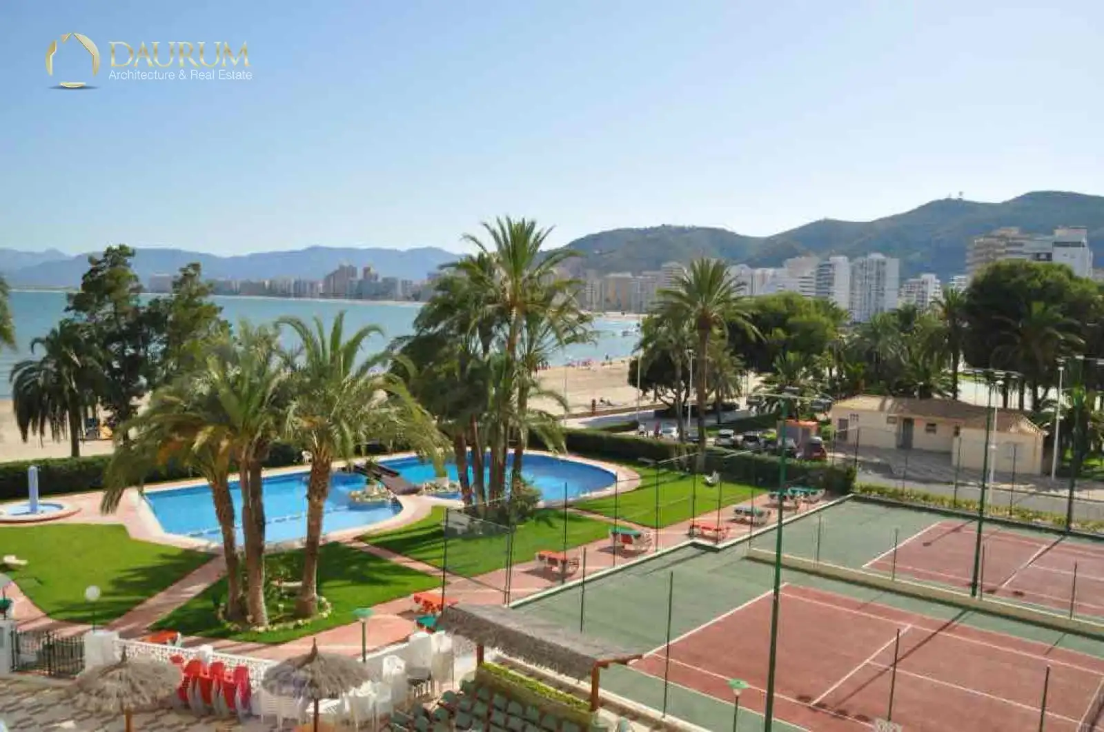 Vista exterior de Piso en venta en Cullera con Aire acondicionado, Terraza y Piscina