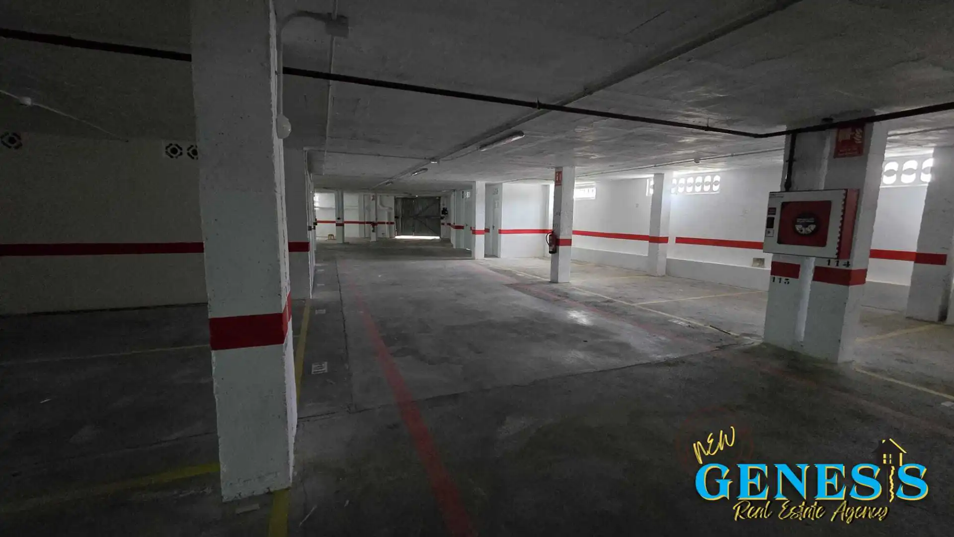 Parkplatz von Garage zum Verkauf in Torrevieja