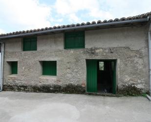 Vista exterior de Finca rústica en venda en Guisando amb Balcó