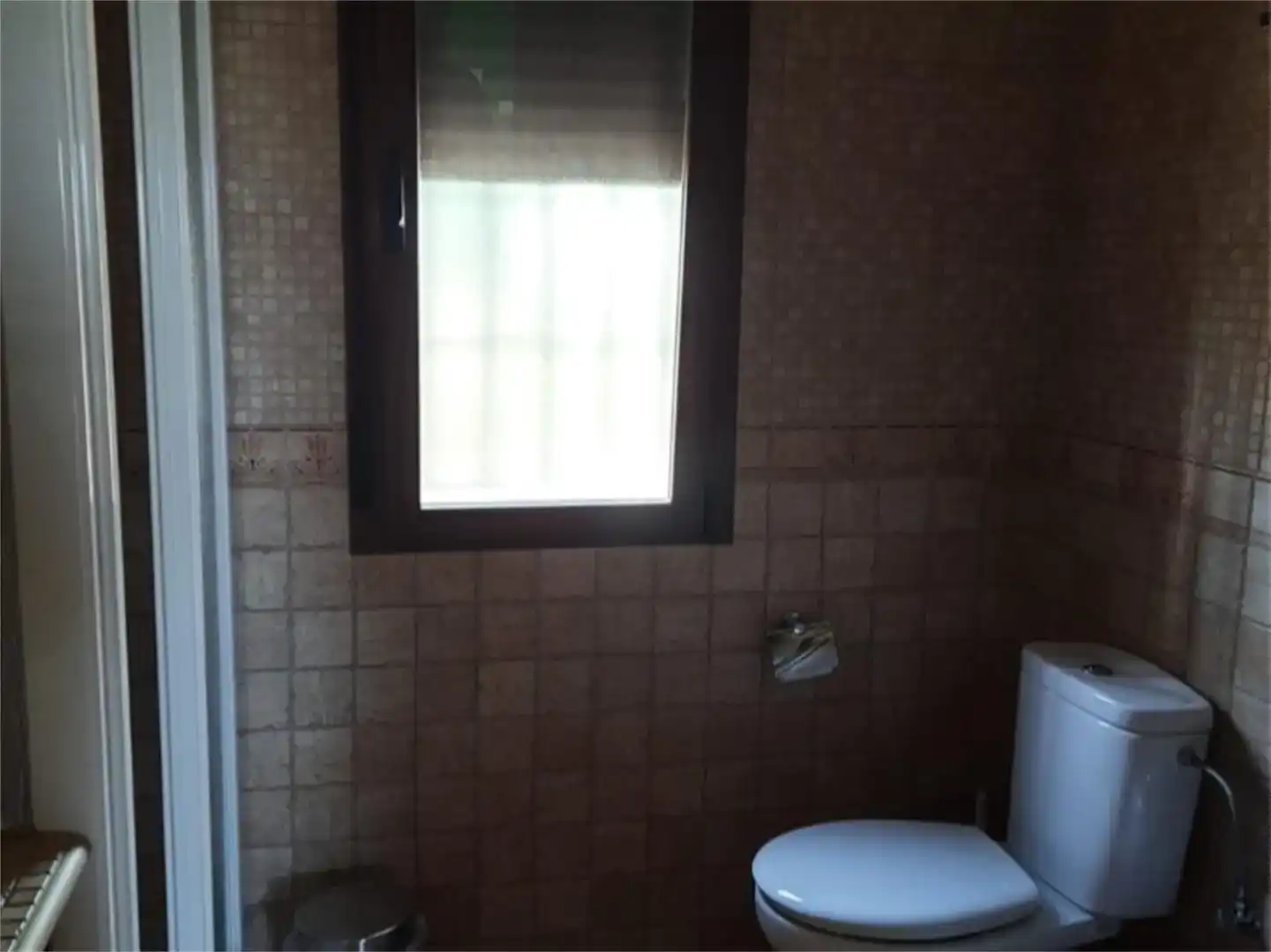 Baño de Piso en venta en Losar de la Vera con Aire acondicionado, Amueblado y Horno