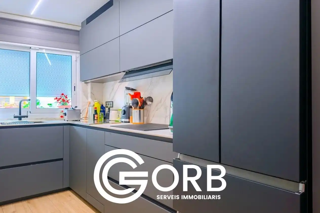 Flat for sale in Centre, imagen 4