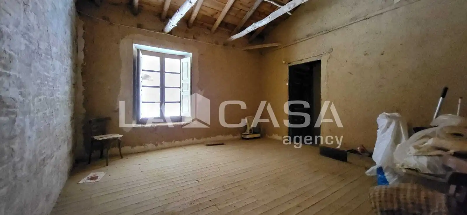 Casa o chalet en venta en Moral de la Reina con Terraza, Trastero y Balcón