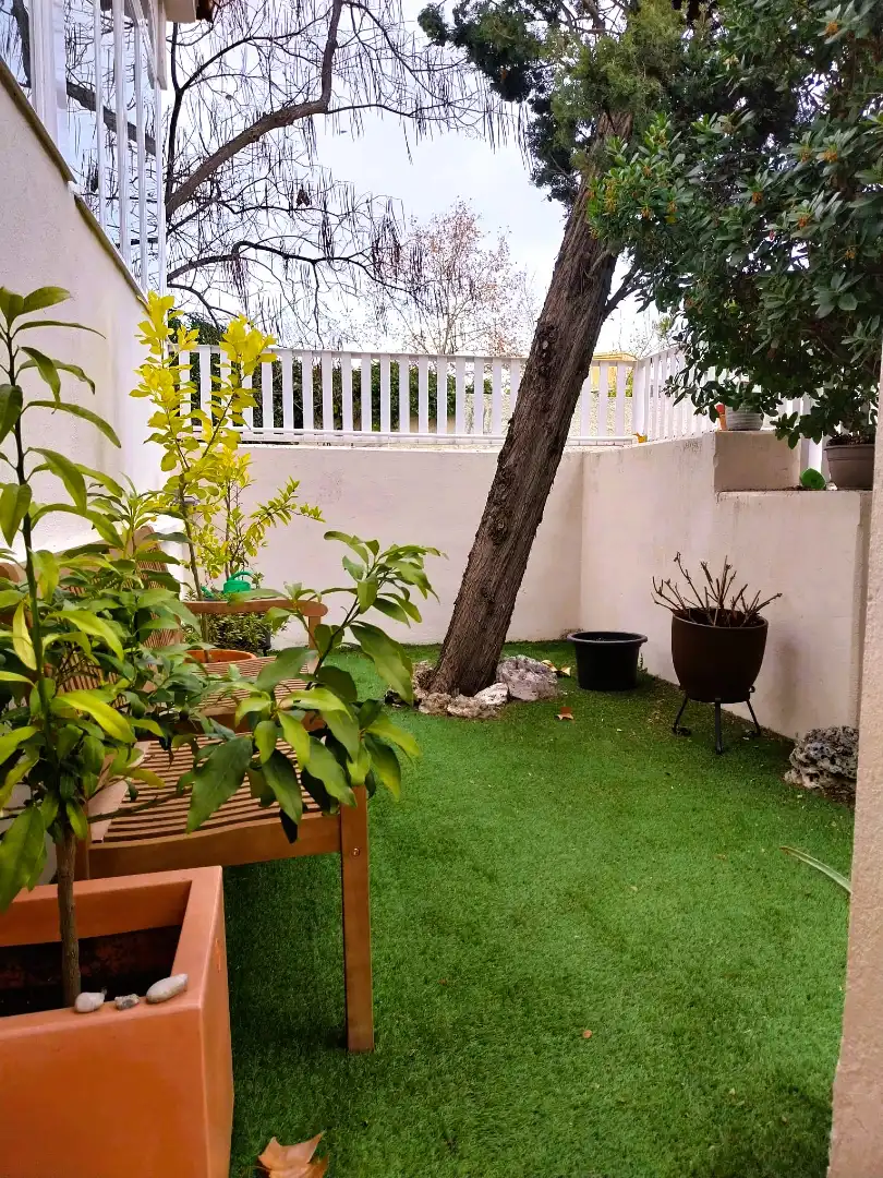 Jardí de Casa o xalet de lloguer en Madrid amb Aire condicionat, Calefacció i Jardí privat