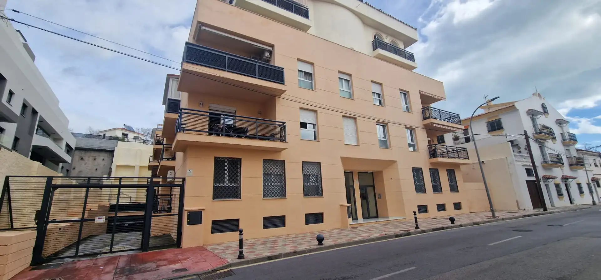 Exterior view of Flat for sale in Benalmádena  with Terrace