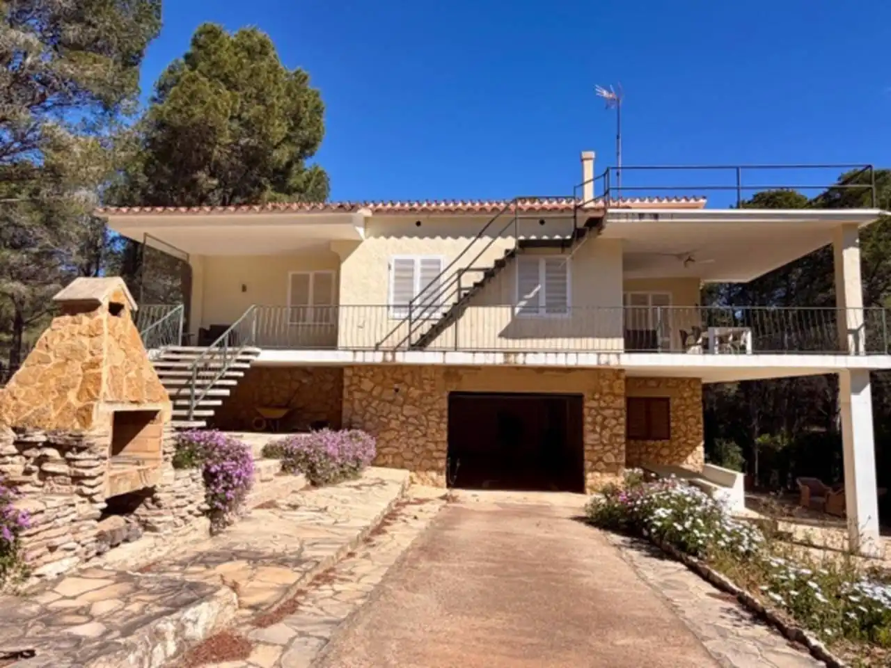 Vista exterior de Casa o chalet en venta en L'Ametlla de Mar  con Calefacción, Jardín privado y Terraza