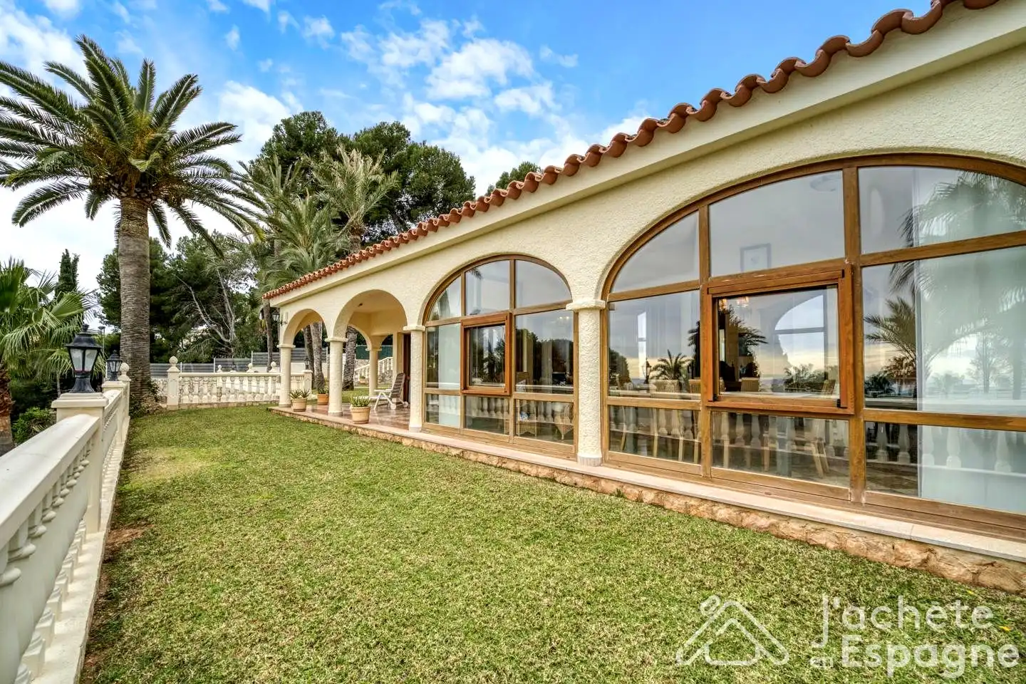 Exterior view of Houses for sale in Alcalà de Xivert  with Air Conditioner, Private garden and Terrace