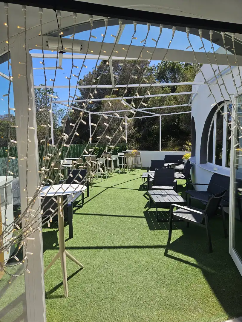 Terraza de Local en traspaso en Cullera con Aire acondicionado, Terraza y Amueblado