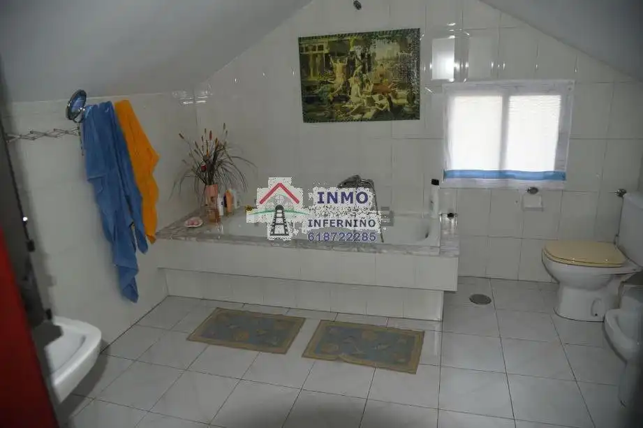 Casa o xalet en venda a A Malata - Catabois - Ciudad Jardín