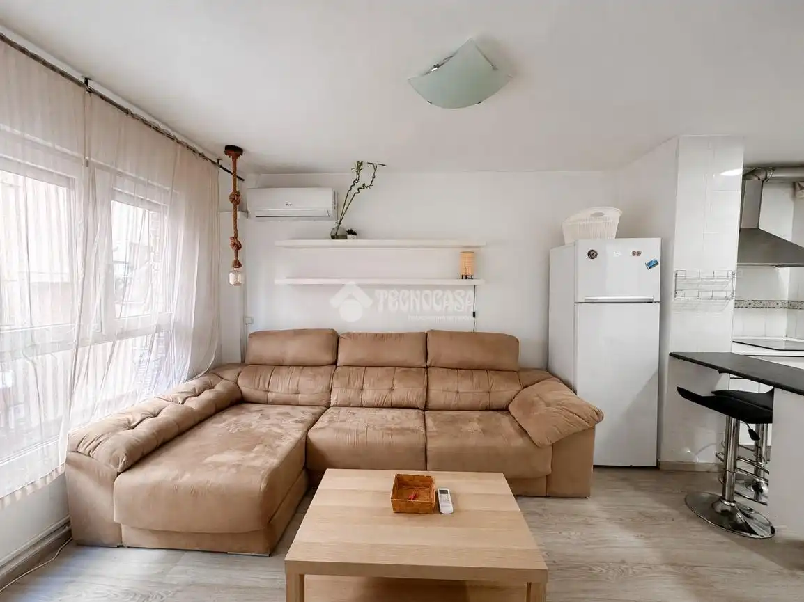 Sala d'estar de Pis en venda en Murcia amb Aire condicionat i Traster