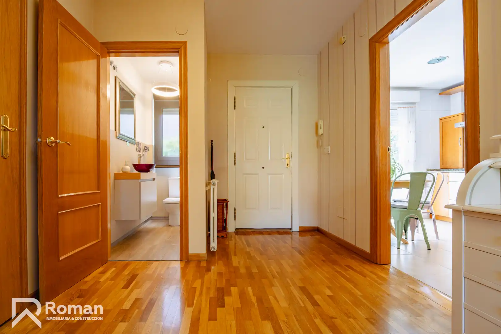 Casa adosada en venta en Ezcabarte con Calefacción, Parquet y Terraza