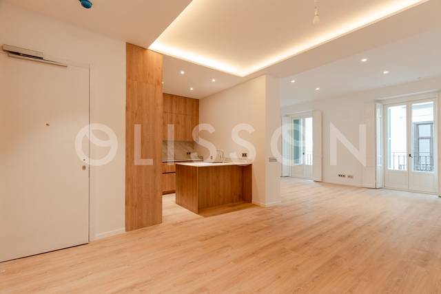 Piso en Venta en Cortes - Huertas