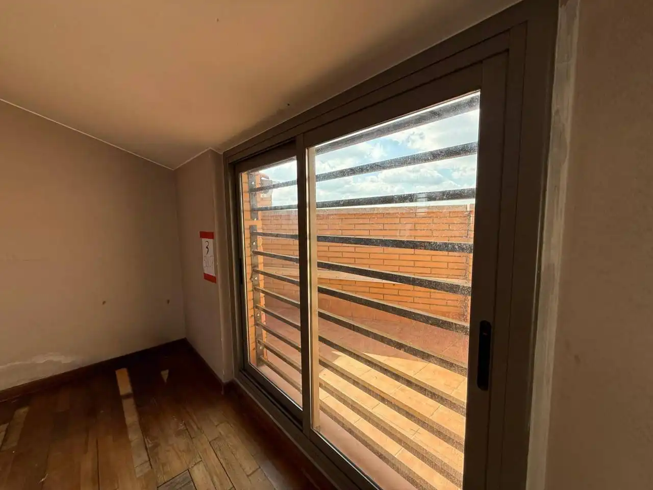 Balcony of Flat for sale in Terrassa  with Air Conditioner, Parquet flooring and Terrace