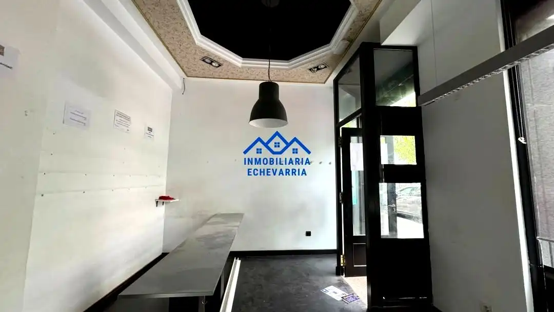 Business premises to rent in Las Arenas, imagen 2