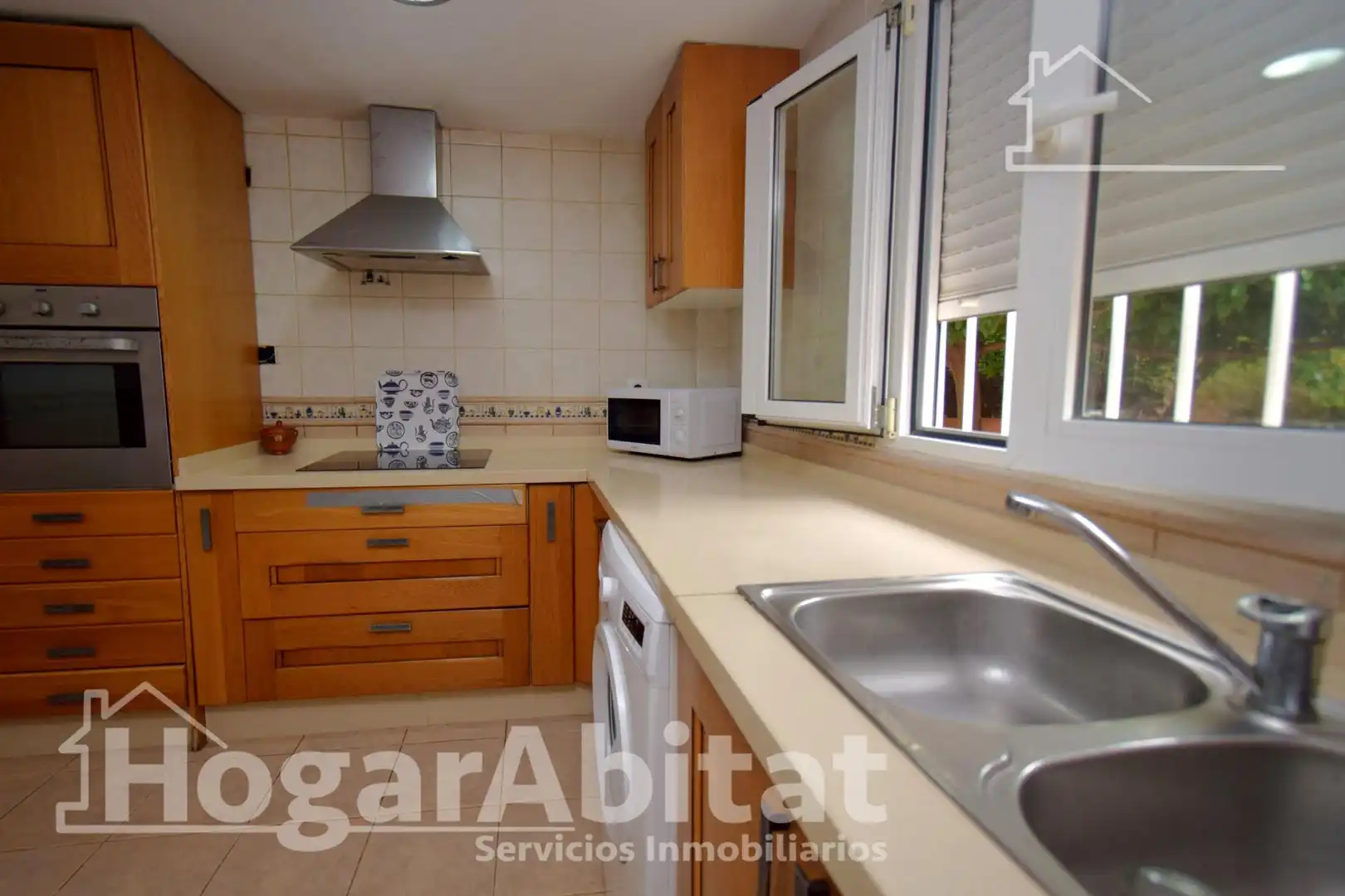 Cocina de Casa o chalet en venta en Llíria con Aire acondicionado, Calefacción y Jardín privado
