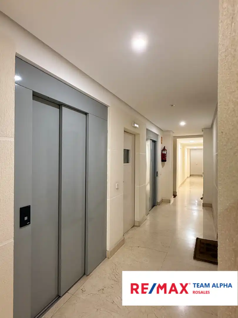Flat for sale in Madrid  with Heating, Private garden and Parquet flooring