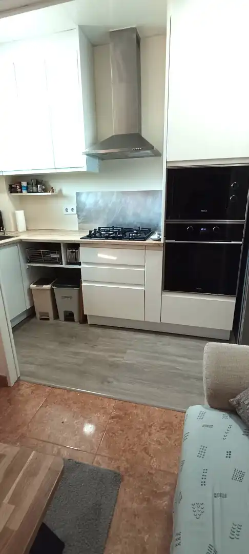 Cuina de Pis en venda en Terrassa amb Aire condicionat, Calefacció i Forn