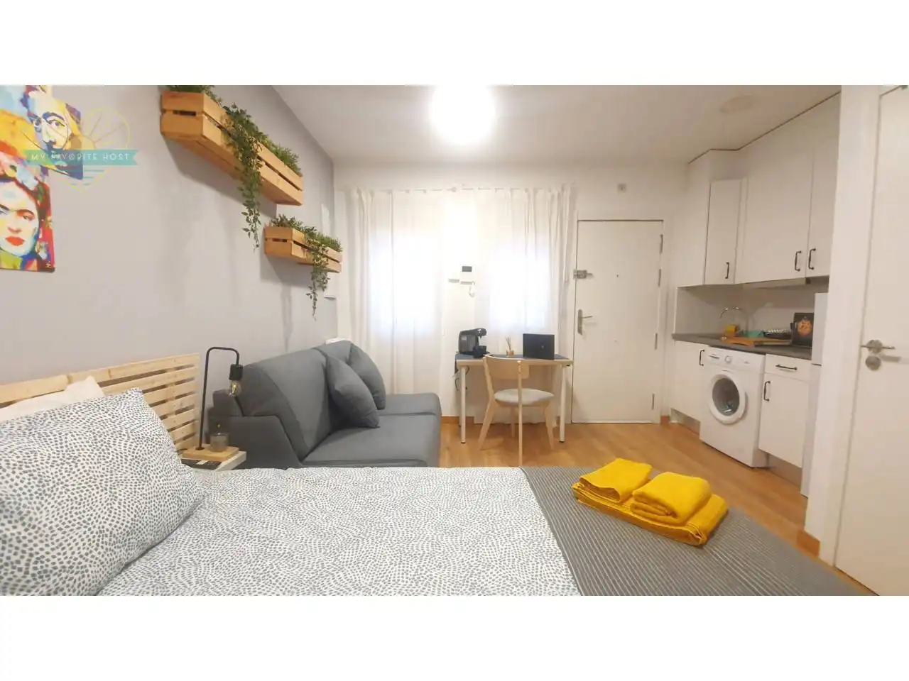 Bedroom of Study for rent in Madrid  with Parquet flooring and Furnished