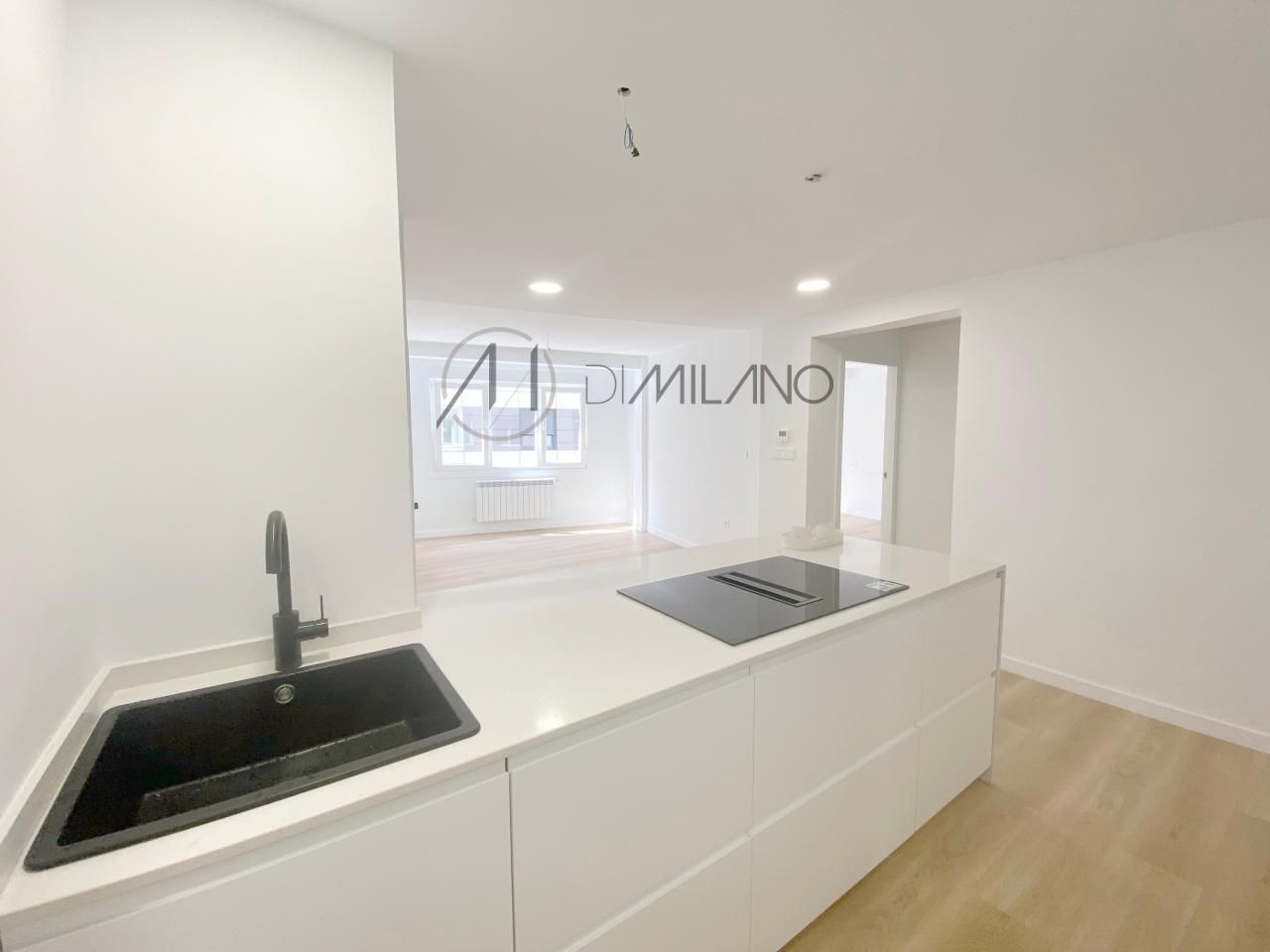 Kitchen of Flat for sale in Vigo   with Heating