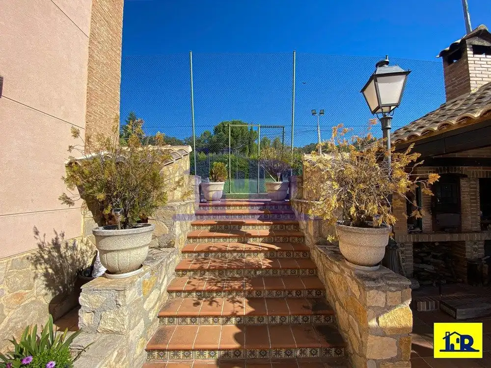 Terrace of Houses for sale in Arcas del Villar  with Terrace, Storage room and Swimming Pool