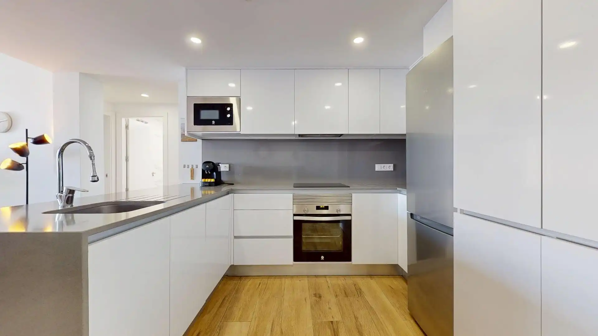 Cuina de Apartament en venda en San Javier amb Aire condicionat, Terrassa i Moblat