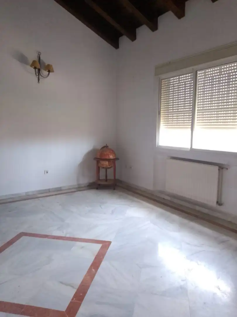 Casa o chalet en venta en Dos Hermanas con Jardín privado, Terraza y Balcón