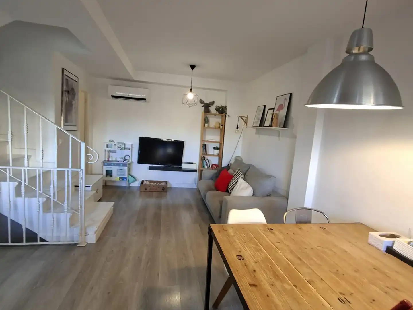 Living room of Houses for sale in Guardamar del Segura  with Air Conditioner, Heating and Private garden