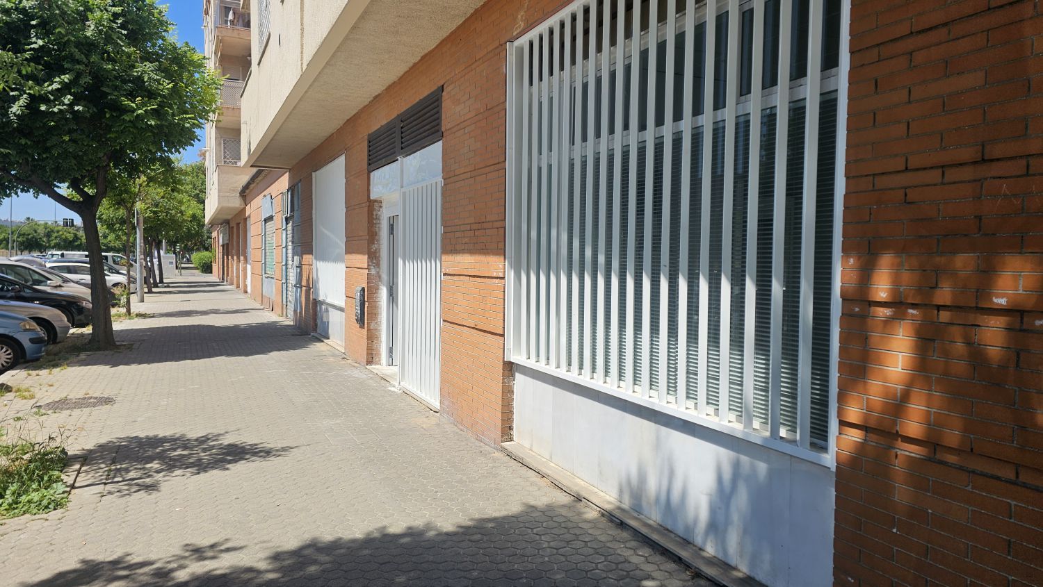 Vista exterior de Pis en venda en  Sevilla Capital amb Aire condicionat
