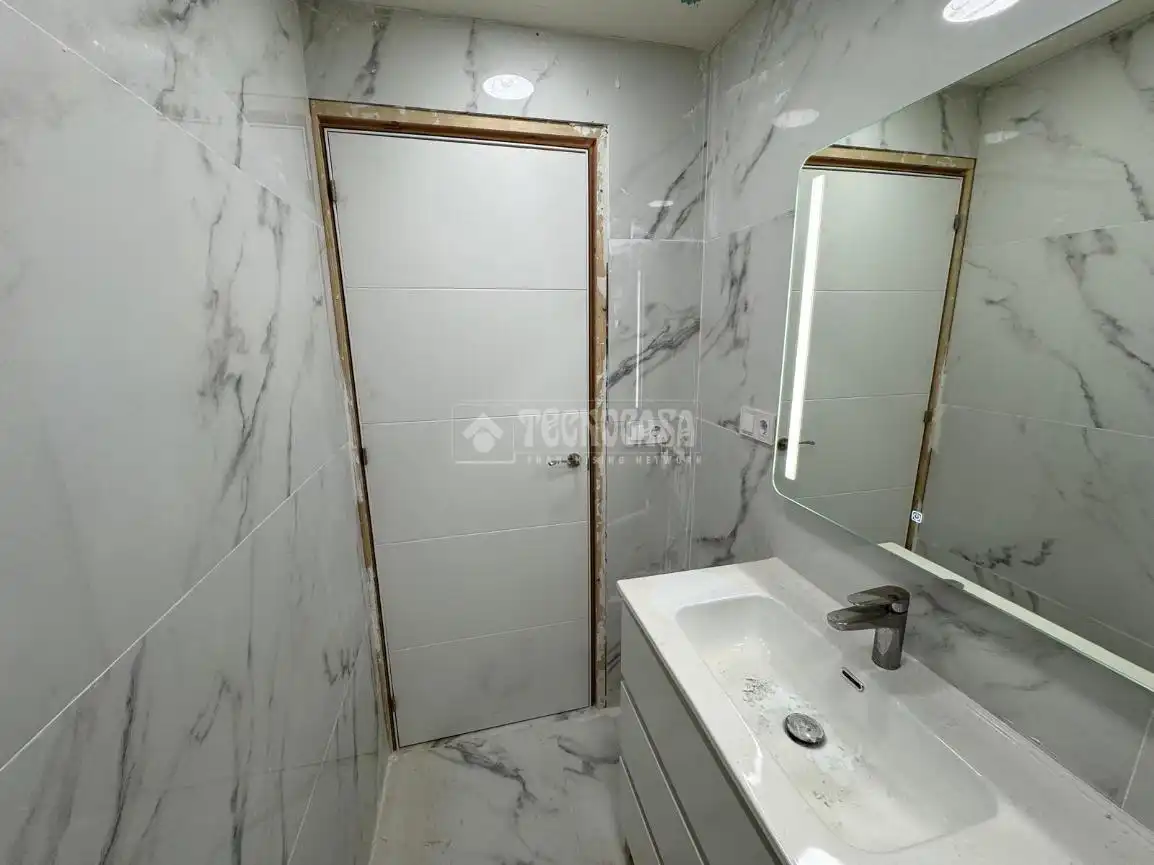 Baño de Casa adosada en venta en Iznalloz
