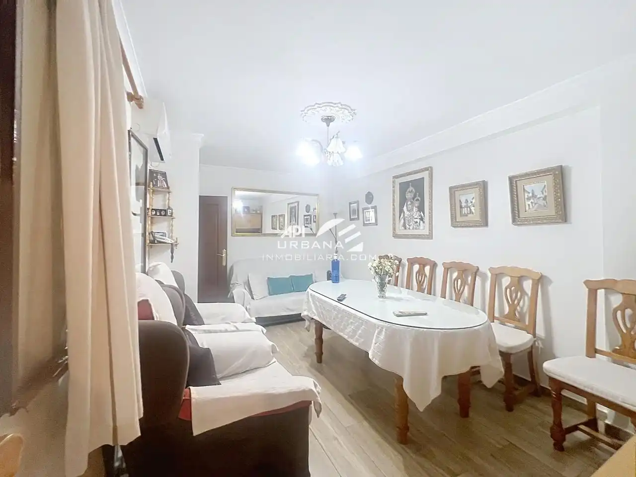 Sala d'estar de Casa o xalet en venda en Lucena amb Traster